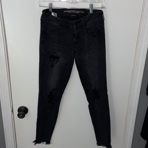 American Eagle black distressed skinny jeans. S 2